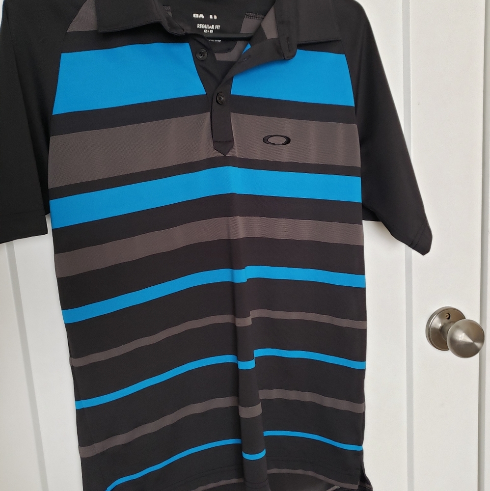 Oakley men's golf shirt